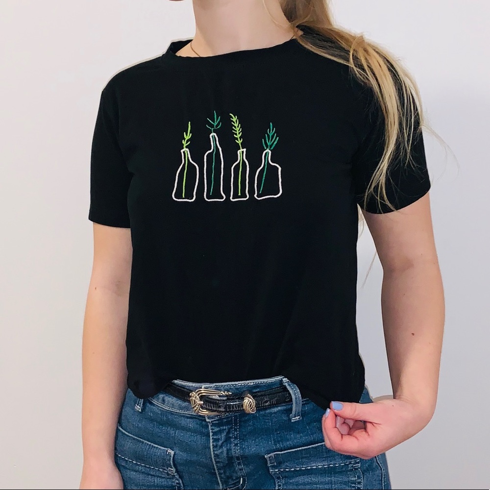 Shang Yi Embroidered Plant SS Tee